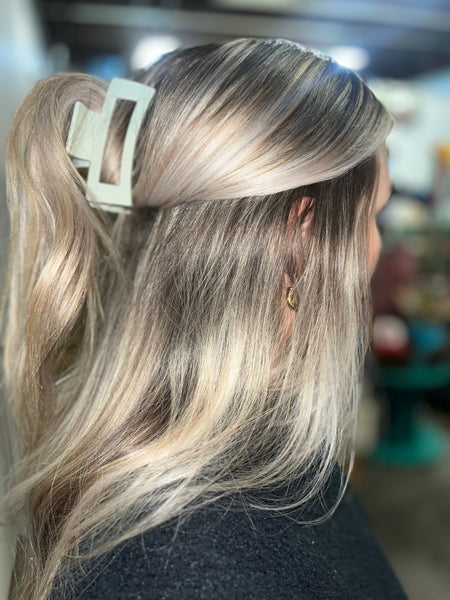 Matte Claw Hair Clip